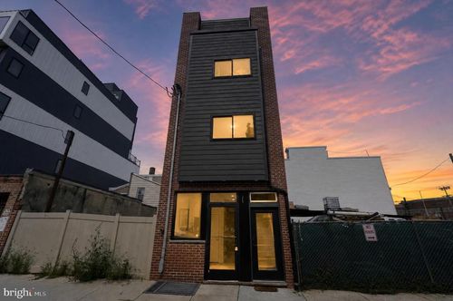 2143 E Arizona St, PHILADELPHIA, PA, 19125-2021 | Card Image