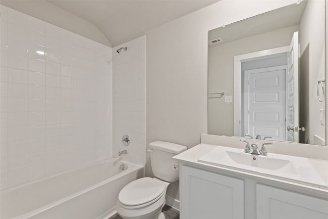 306 Bendecido Loop, House other with 4 bedrooms, 3 bathrooms and 2 parking in Elgin TX | Image 15