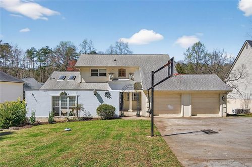 10083 Lakeview Pkwy, Villa Rica, GA, 30180-7633 | Card Image