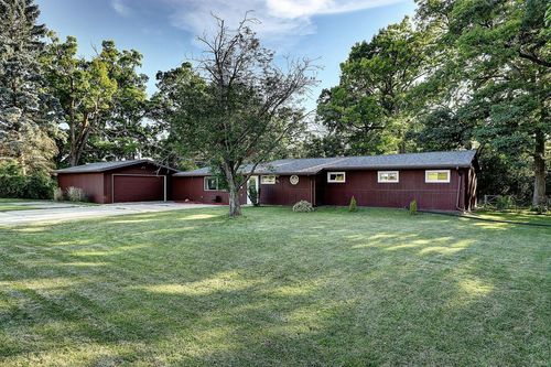 N6539 Peck Station Road, Lafayette, WI, 53121 | Card Image