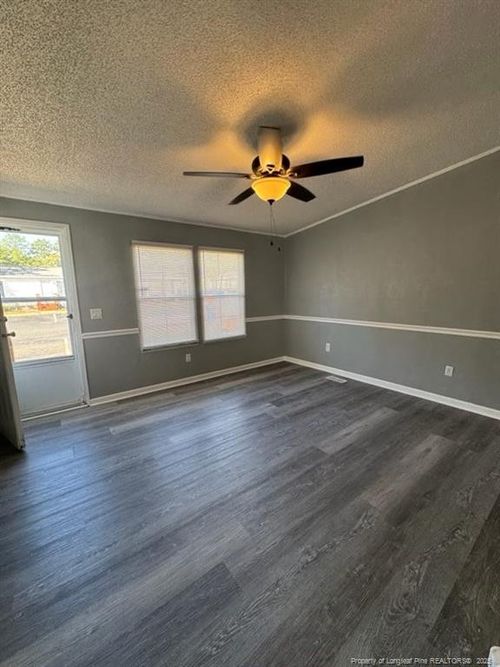 114 Oak St, Fayetteville, NC, 28306-4006 | Card Image