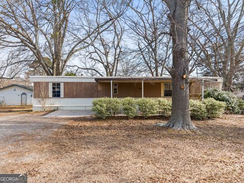 6064 Lights Ferry Rd, Flowery Branch, GA, 30542-3207 | Card Image