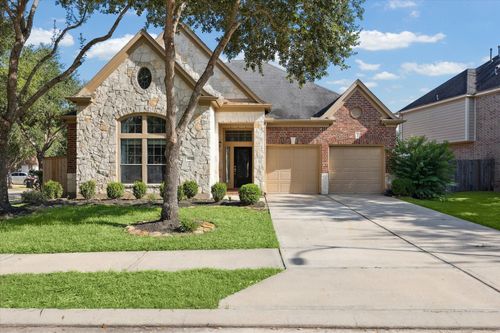 5230 Pebble Bluff Ln, Sugar Land, TX, 77479-3392 | Card Image