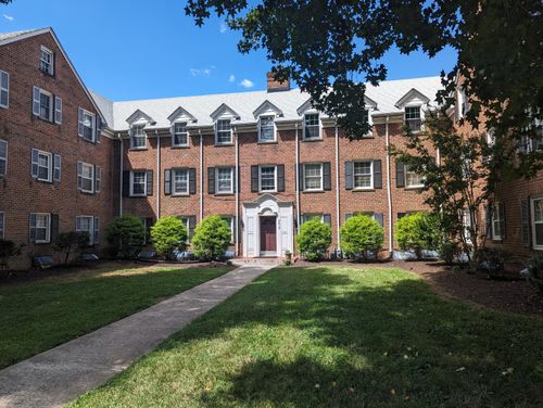 apt-11-2419 Longview Ave Sw, Roanoke, VA, 24014-1632 | Card Image