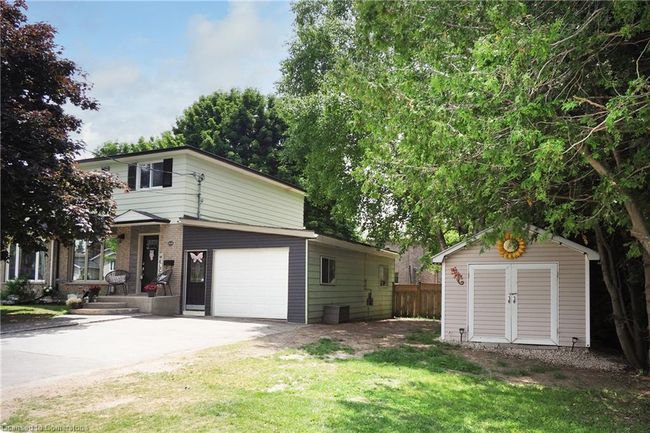 B - 317 Domville St, House other with 3 bedrooms, 1 bathrooms and 5 parking in Arthur ON | Image 4