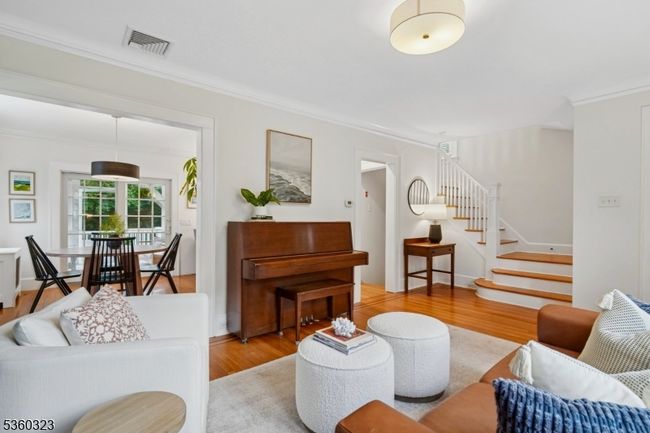 51 S Pierson Rd, House other with 3 bedrooms, 2 bathrooms and null parking in Maplewood NJ | Image 11