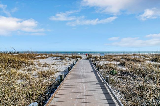 APT-54 - 26 S Forest Beach Dr, Condo with 2 bedrooms, 3 bathrooms and null parking in Hilton Head Island SC | Image 27