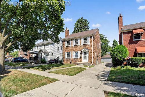 21726 Gregory St, Dearborn, MI, 48124-3047 | Card Image