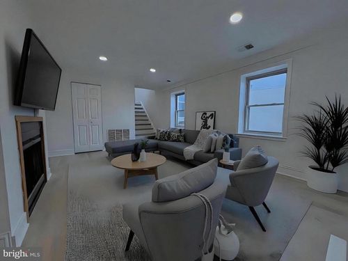 apt-7-1703 Green St, PHILADELPHIA, PA, 19130-3919 | Card Image