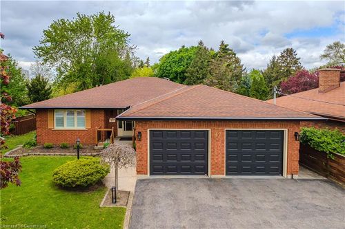 47 Avenue Rd, Cambridge, ON, N1R1B8 | Card Image