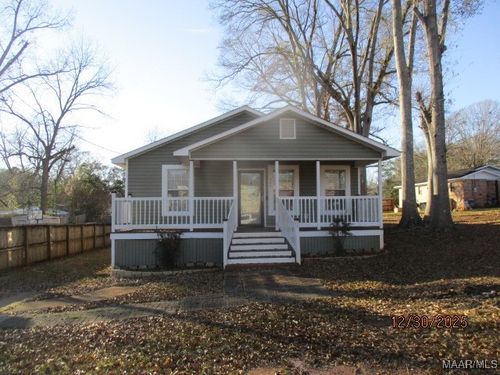 504 Hickory St, Greenville, AL, 36037-3014 | Card Image