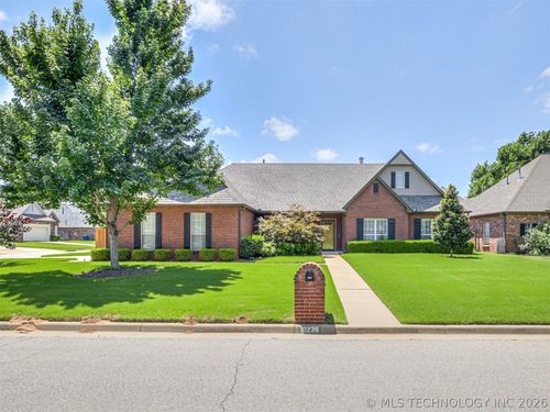 10236 Evanston Pl, Tulsa, OK, 74137-5646 | Card Image