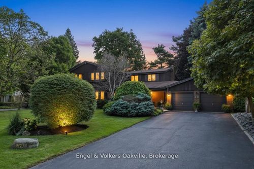 250 Gatestone Ave, Oakville, ON, L6J5R9 | Card Image