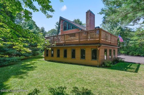 134 Moseywood Rd, Lake Harmony, PA, 18624-2211 | Card Image