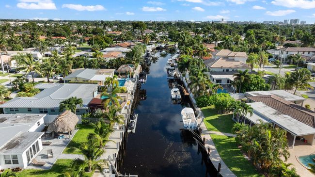 1233 Se 11 Th Ave, House other with 3 bedrooms, 2 bathrooms and null parking in Deerfield Beach FL | Image 18