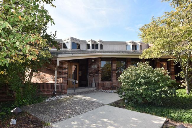 234 - 425 W Willow Court, Condo with 2 bedrooms, 2 bathrooms and null parking in FOX POINT WI | Image 27