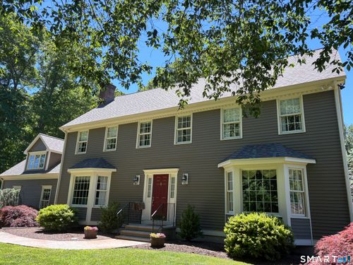 9 Osprey Dr, Seymour, CT, 06483-2368 | Card Image