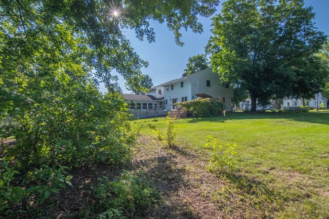 Backyard view | Image 39