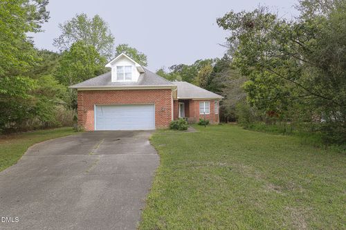 129 Southern Hills Dr, New Bern, NC, 28562-2949 | Card Image