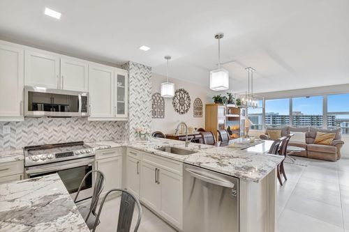 apt-1617-3300 Ne 36th St, Fort Lauderdale, FL, 33308-6747 | Card Image