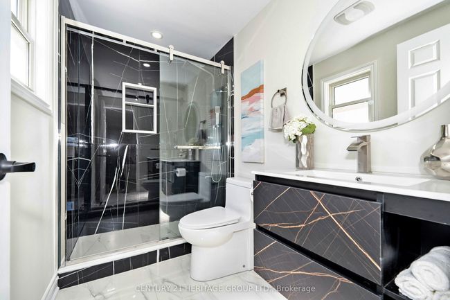 92 East Ave, House other with 4 bedrooms, 3 bathrooms and 2 parking in Scarborough ON | Image 33