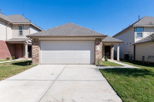 2521 N Lina Ct, Conroe, TX, 77301-2677 | Card Image