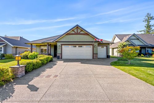 2560 Sheffield Cres, Courtenay, BC, V9N0E4 | Card Image