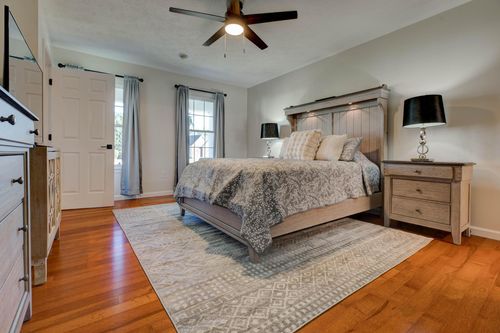 339 W Sunset Ridge Dr, Mt Sterling, KY, 40353-9470 | Card Image