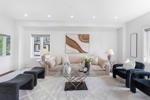 20-520 Grey St, Brantford, ON, N3S0K1 | Card Image