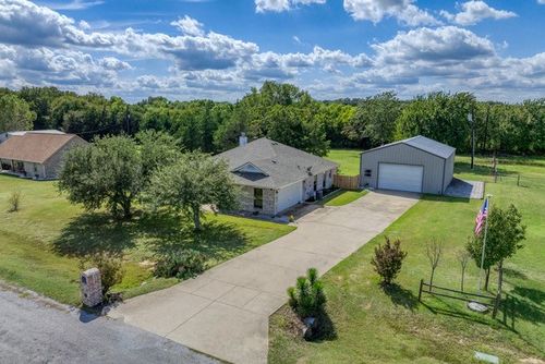 99 Catamaran Ct, Gordonville, TX, 76245-3155 | Card Image