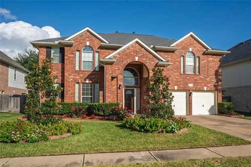2109 Auburn Shores Dr, Pearland, TX, 77584-4705 | Card Image