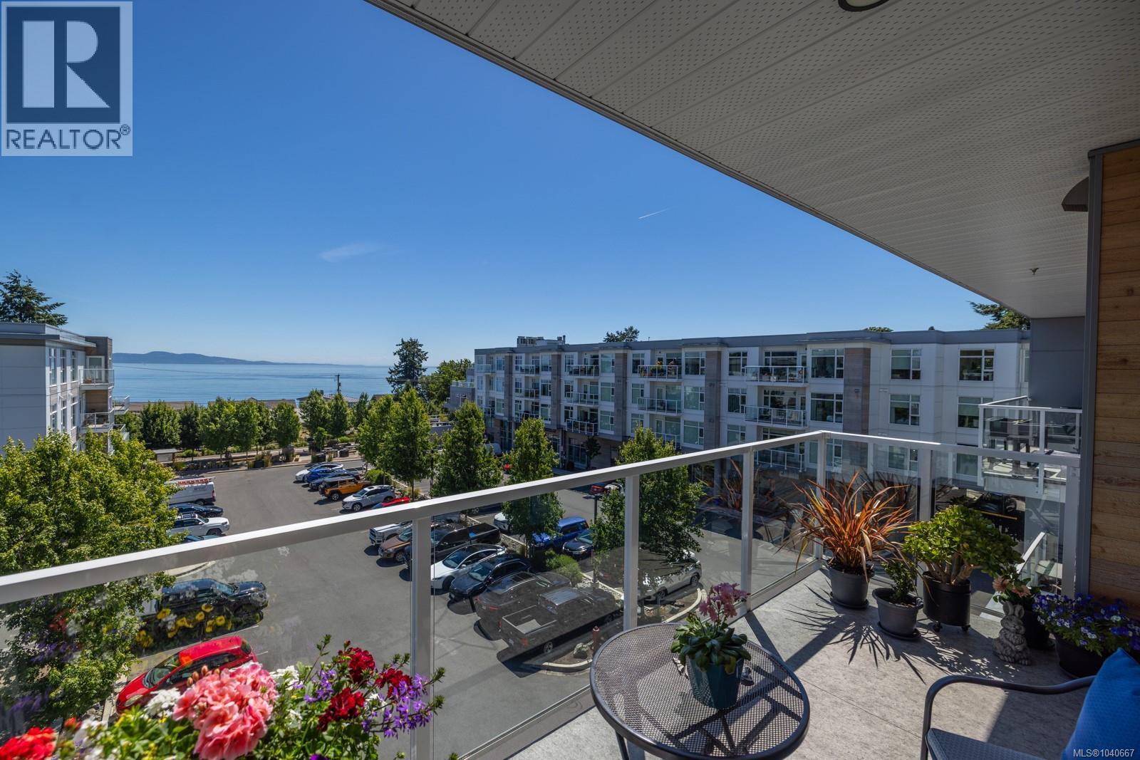 Residential in Saanich 4