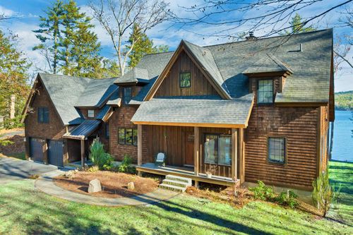 251A North Road, Deerfield, NH, 03037 | Card Image