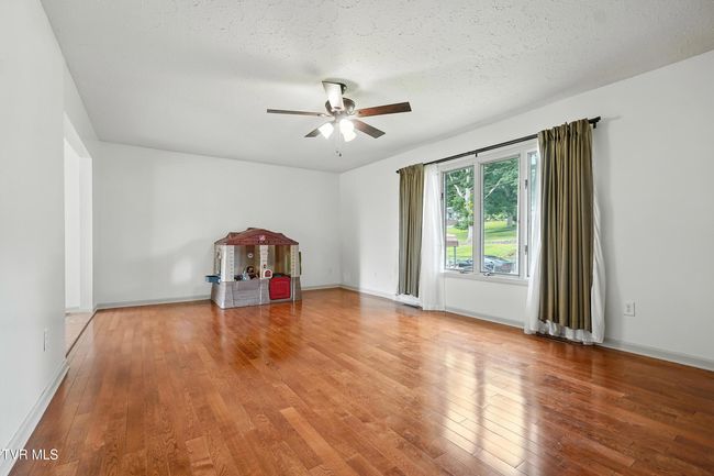 1704 Wildcat Rd, House other with 4 bedrooms, 3 bathrooms and null parking in Big Stone Gap VA | Image 23