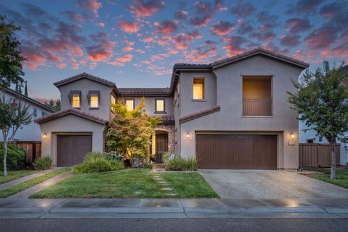 1560 Freswick Dr, Folsom, CA, 95630-5308 | Card Image