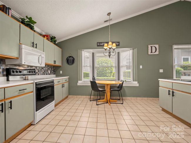 12 Tisha Ln, Townhouse with 3 bedrooms, 2 bathrooms and null parking in Hendersonville NC | Image 15