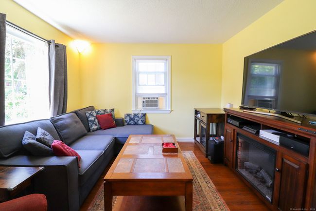 278 Goodwin St, House other with 3 bedrooms, 2 bathrooms and 3 parking in East Hartford CT | Image 5