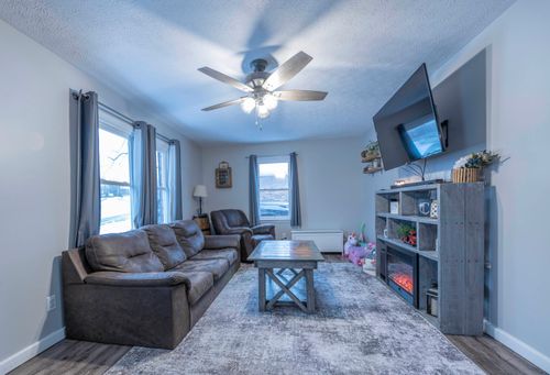 112 Ann Dr, Lawrenceburg, KY, 40342 | Card Image