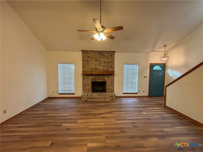 APT-28 - 101 Maplewood Dr, Condo with 3 bedrooms, 2 bathrooms and null parking in Victoria TX | Image 16