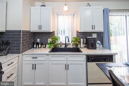2847 Joseph Ave, BALTIMORE, MD, 21225-1134 | Card Image