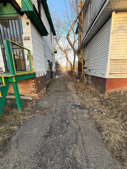 18036 Joann Street, Detroit, MI, 48205 | Card Image