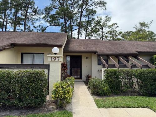 197 Star Clusters Ct, Royal Palm Beach, FL, 33411-1642 | Card Image