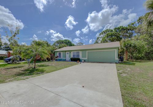 1325 California Dr, Melbourne, FL, 32940-6923 | Card Image