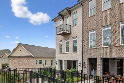 4048 Blandford St, Peachtree Corners, GA, 30092-1168 | Card Image