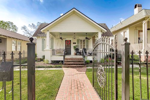 2148 Oleander St, Baton Rouge, LA, 70806-5323 | Card Image
