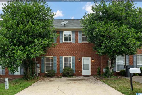 114 Sugar Dr, PELHAM, AL, 35124-1579 | Card Image