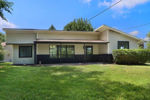 5401 82nd Street, PLEASANT PRAIRIE, WI, 53142 | Card Image