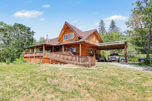 15336 Oregon 62, Eagle Point, OR, 97524 | Card Image