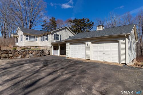 140 West St, Columbia, CT, 06237-1340 | Card Image