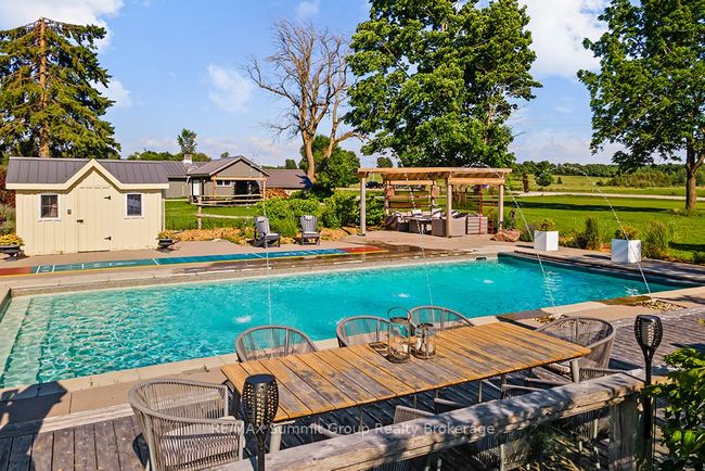 385073 4 Th Concession A, Home with 5 bedrooms, 6 bathrooms and 16 parking in Municipality Of Grey Highlands ON | Image 36